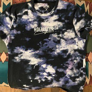 Hollister tee shirt